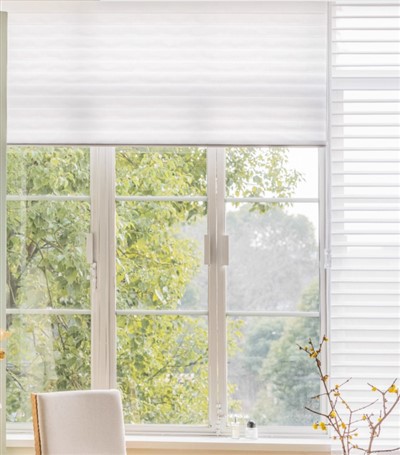 Manuálna slnečná clona